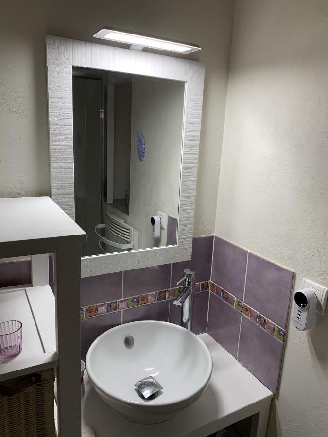 Communay Gablys Chambres Εξωτερικό φωτογραφία