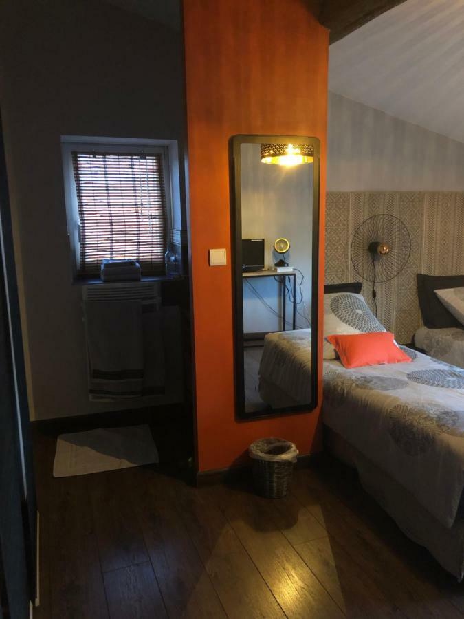 Communay Gablys Chambres Εξωτερικό φωτογραφία